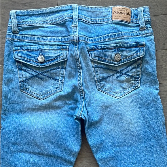 Aeropostale Women's Distressed Boot Cut Blue Jeans - Picture 6 of 9